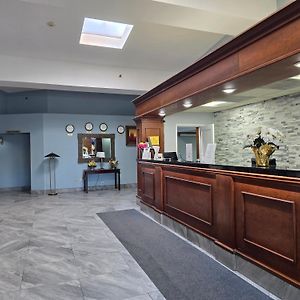 Town Inn